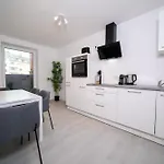 Stylish Apartments - 71 M² - Zentral - 10 Min Messe